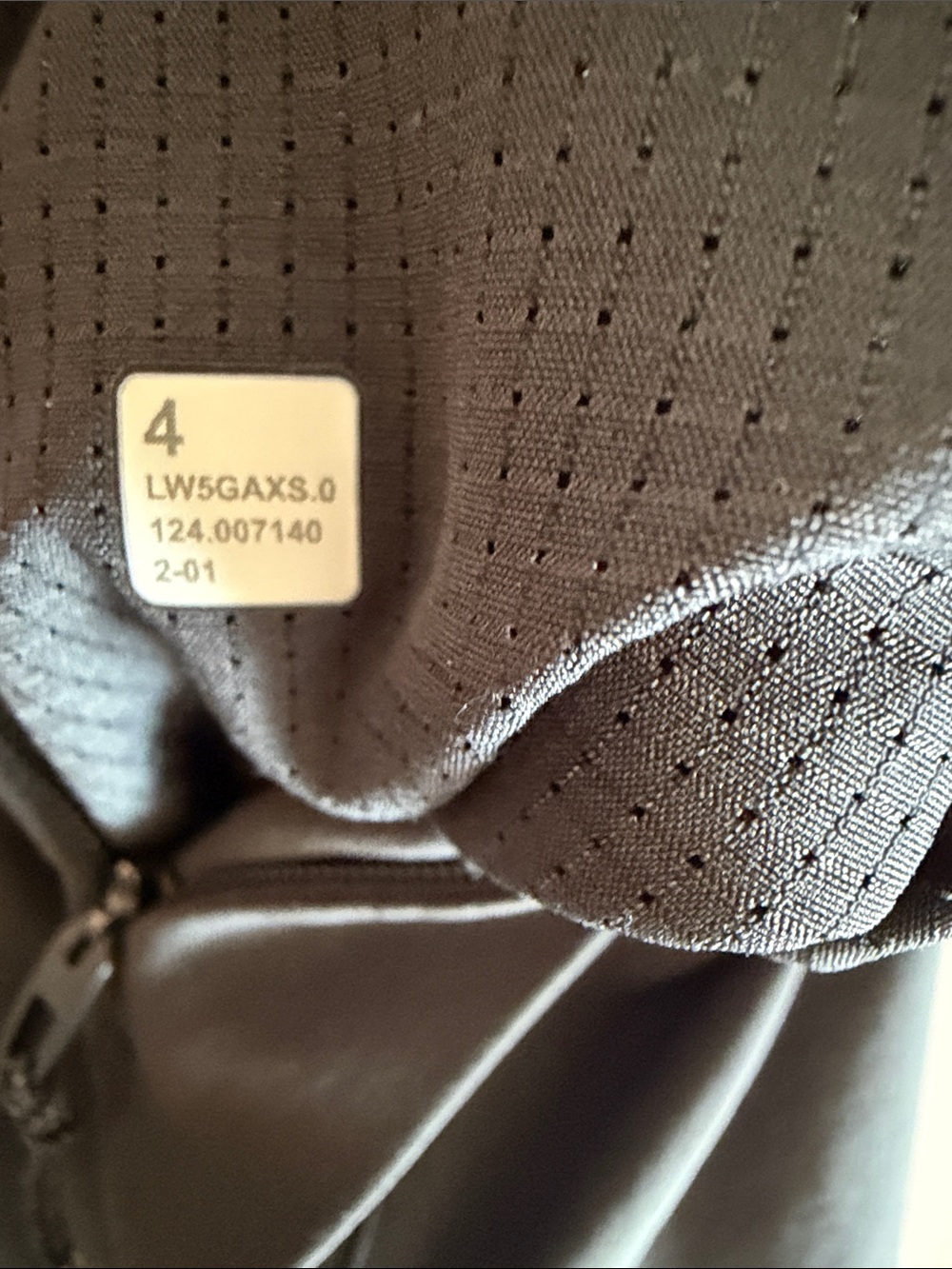 Lululemon Tear-Away Full Snap Button Mid-rise Track Jogger Pants size 4 - Picture 5 of 11